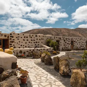 https://el-cabo-villaverde.in-canary-islands.com
