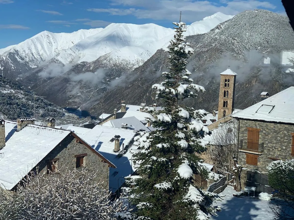 El Xalet De Tauell Hotel Rural